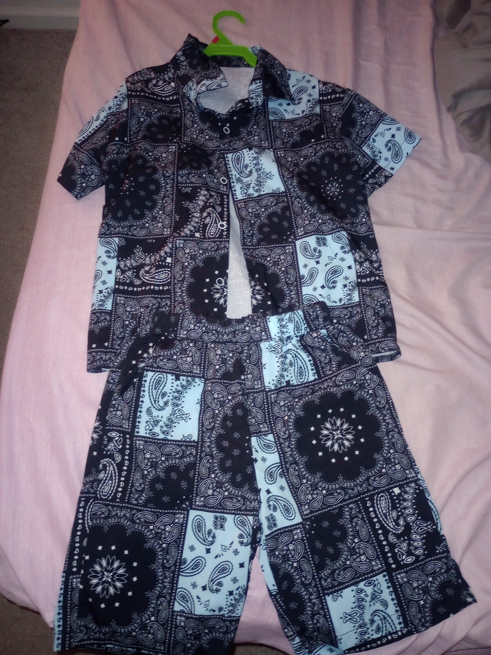 SHEIN Black and Light Blue Paisley Kids Matching Set